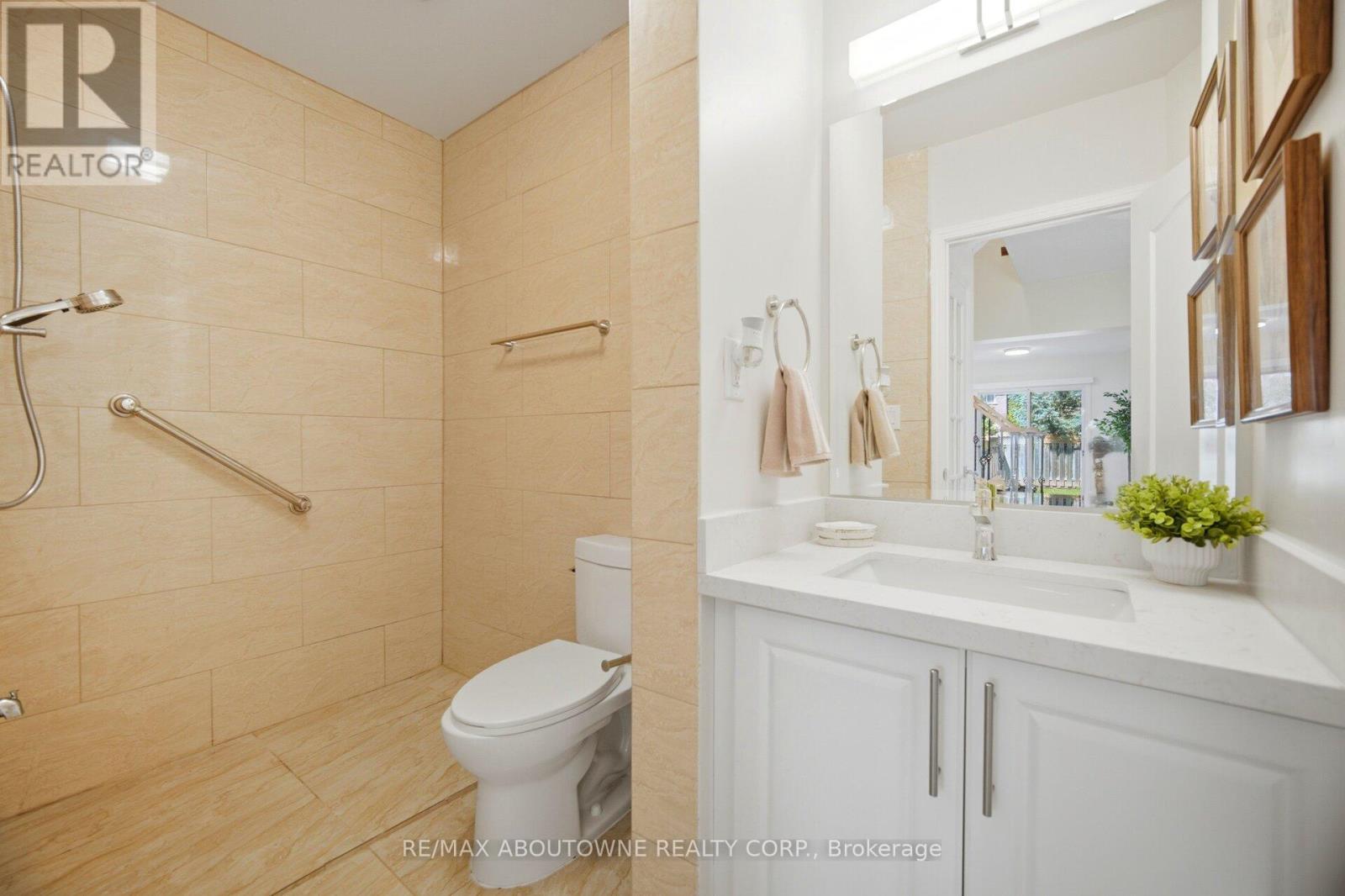 2029 Blue Jay Boulevard, Oakville, Ontario  L6M 3R4 - Photo 19 - W13215888