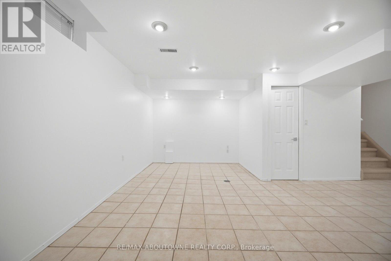 2029 Blue Jay Boulevard, Oakville, Ontario  L6M 3R4 - Photo 42 - W13215888