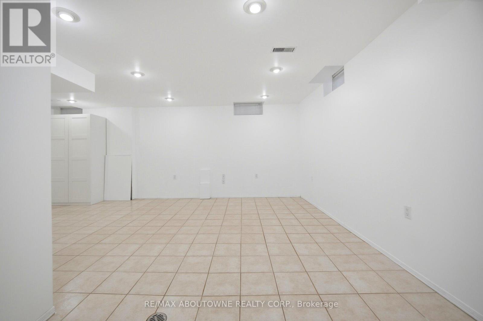 2029 Blue Jay Boulevard, Oakville, Ontario  L6M 3R4 - Photo 43 - W13215888