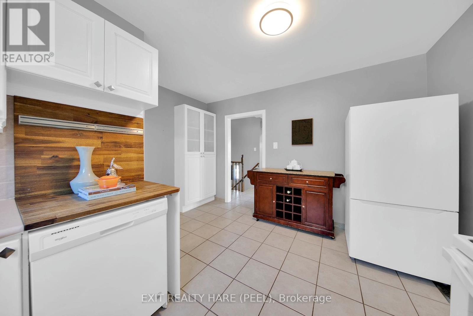 84 Addington Crescent, Brampton, Ontario  L6T 2R3 - Photo 9 - W13215930
