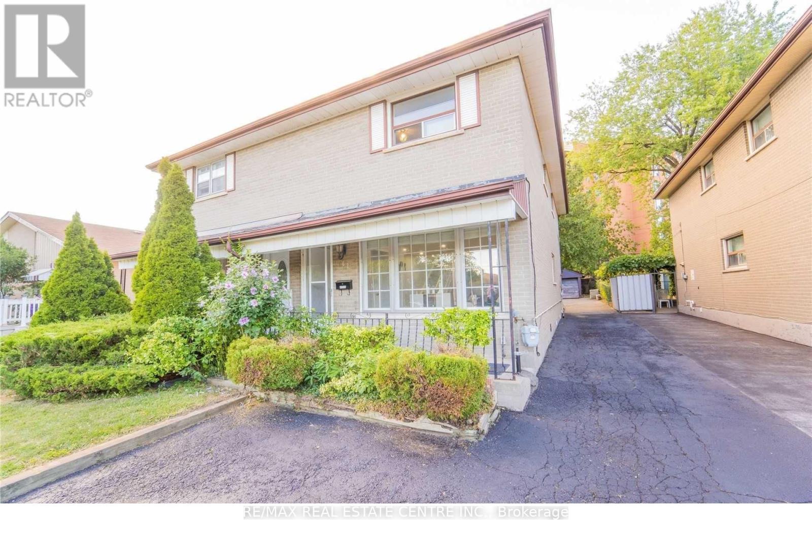 62 CORBY CRESCENT, Brampton, Ontario