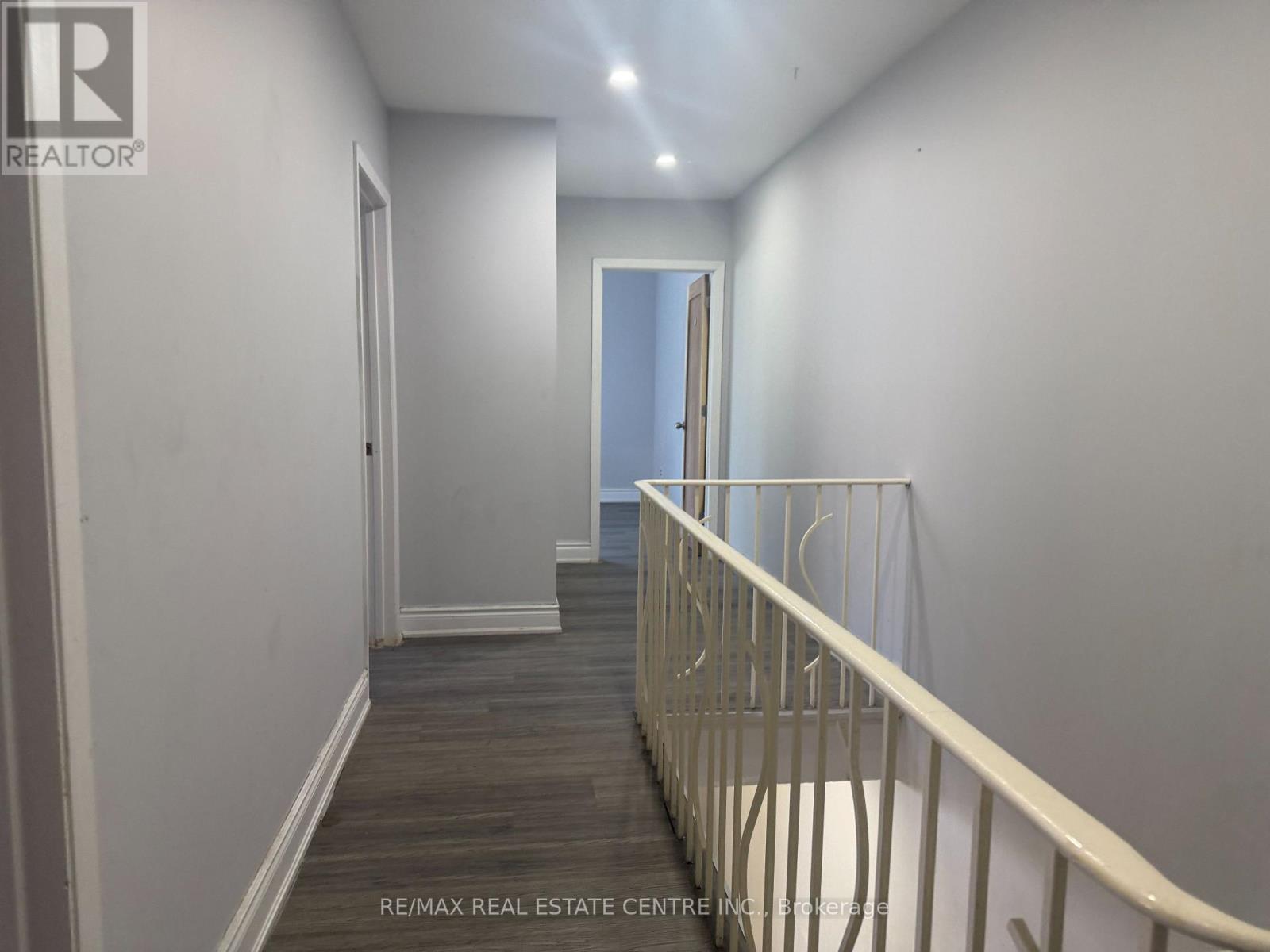62 Corby Crescent, Brampton, Ontario  L6Y 1H1 - Photo 6 - W13215946