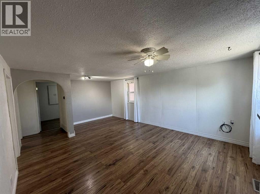 5312 57 Street, Taber, Alberta  T1G 1L7 - Photo 18 - A2310338