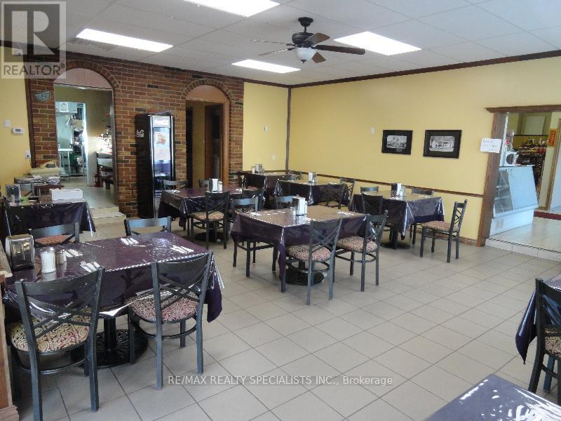 9195 Talbot Trail W, Chatham-Kent, Ontario  N0P 1A0 - Photo 22 - X13215812