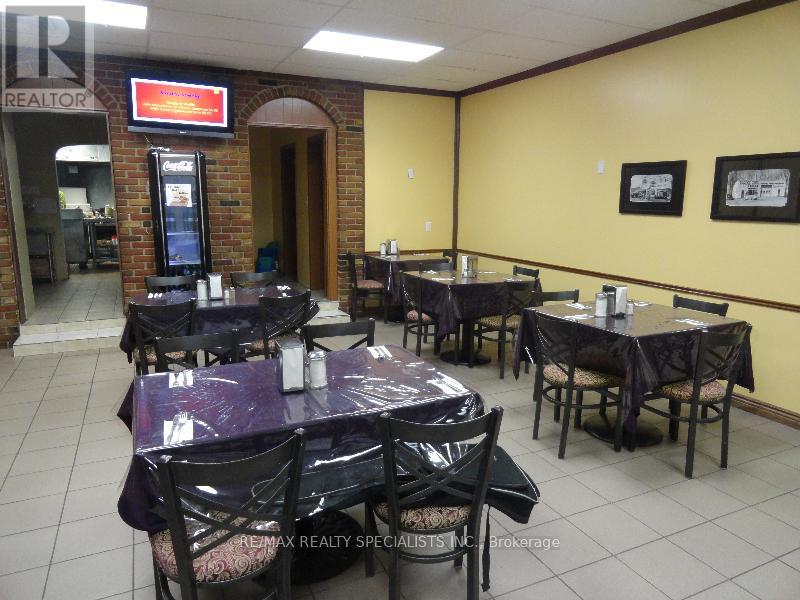 9195 Talbot Trail W, Chatham-Kent, Ontario  N0P 1A0 - Photo 19 - X13215812