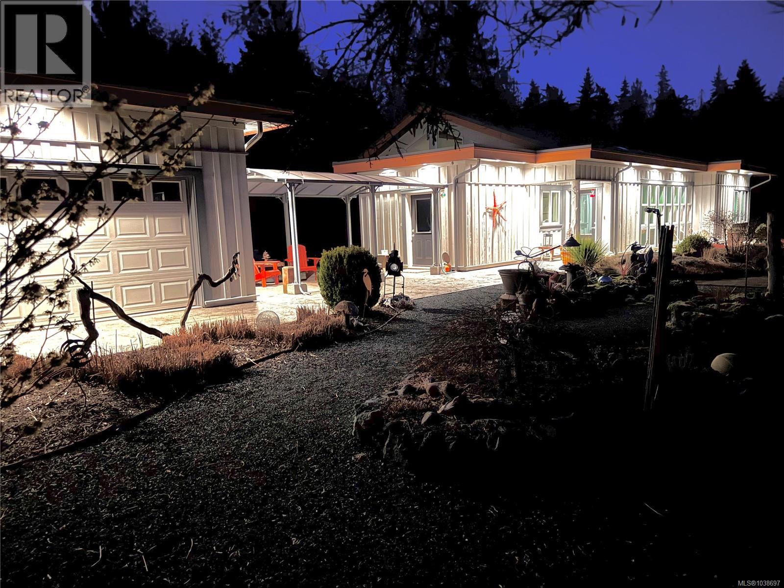 3881 Charlton Dr, Qualicum Beach, British Columbia  V9K 1Z3 - Photo 15 - 1038697