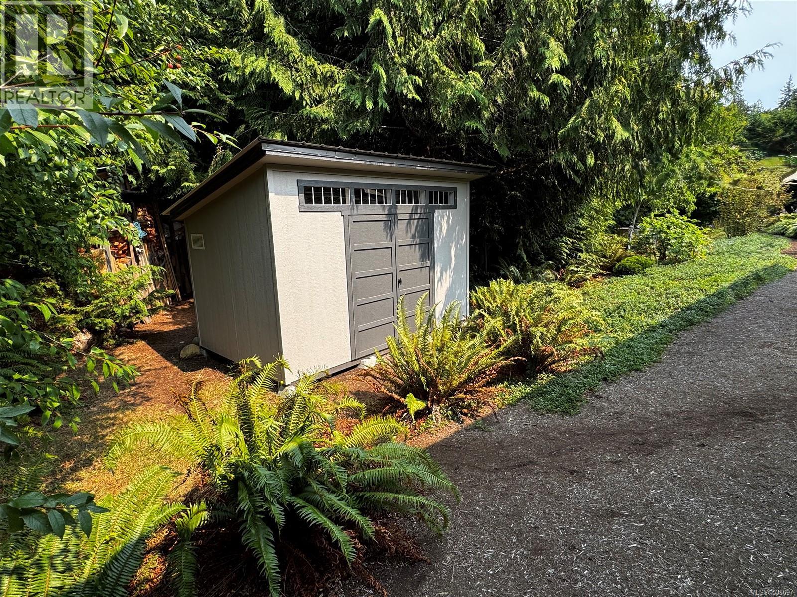 3881 Charlton Dr, Qualicum Beach, British Columbia  V9K 1Z3 - Photo 18 - 1038697