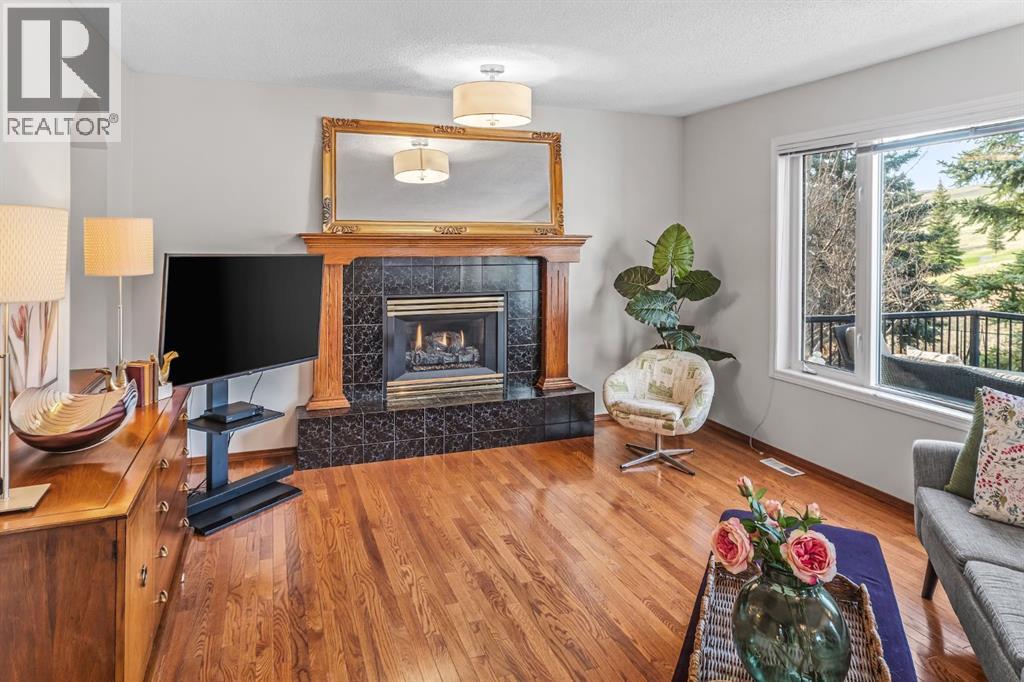 18 Gleneagles View, Cochrane, Alberta  T4C 1N9 - Photo 13 - A2311292