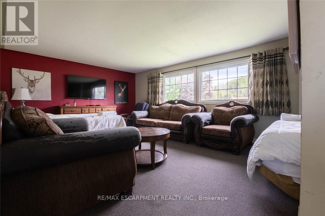 276 Dundas Street E, Quinte West, Ontario  K8V 1K6 - Photo 11 - X13215864