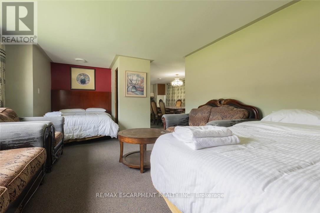 276 Dundas Street E, Quinte West, Ontario  K8V 1K6 - Photo 12 - X13215864