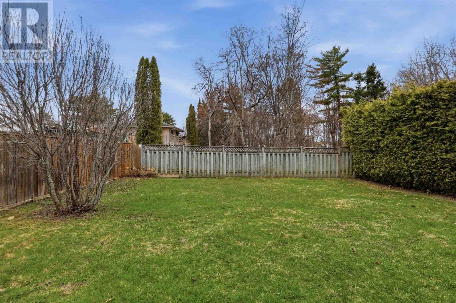 27 Golf Range Cres, Sault Ste. Marie, Ontario  P6A 6A4 - Photo 48 - SM253409