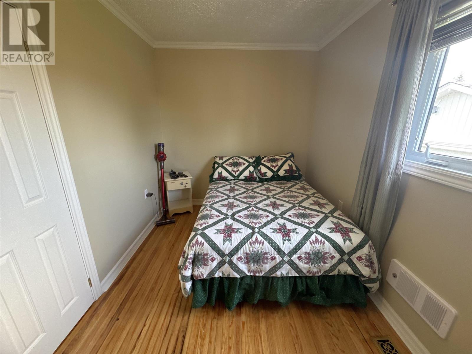 16 Brown Rd, Elliot Lake, Ontario  P5A 1K3 - Photo 14 - SM261202