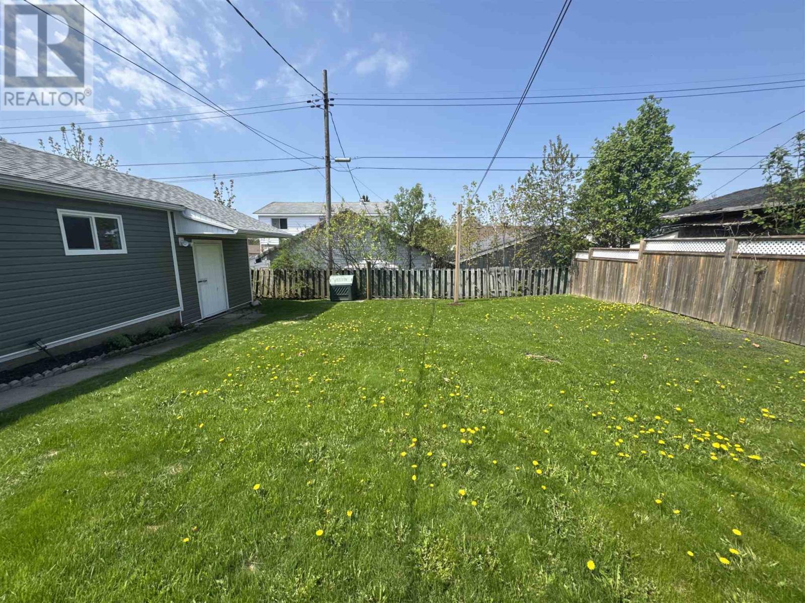 16 Brown Rd, Elliot Lake, Ontario  P5A 1K3 - Photo 27 - SM261202