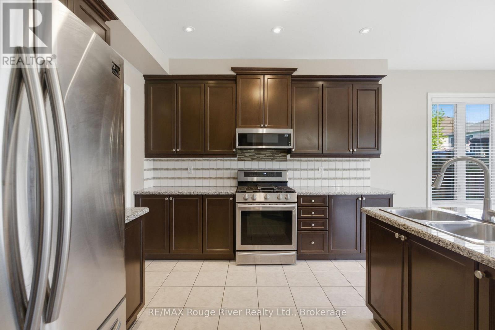 138 Kersey Crescent, Clarington, Ontario  L1J 4Z2 - Photo 11 - E13216004
