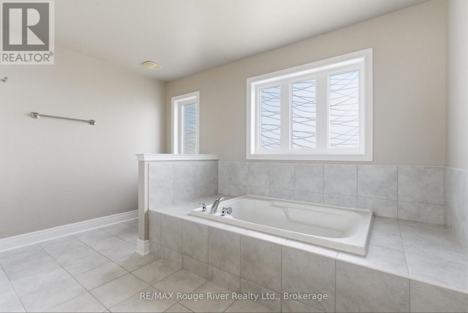 138 Kersey Crescent, Clarington, Ontario  L1J 4Z2 - Photo 24 - E13216004