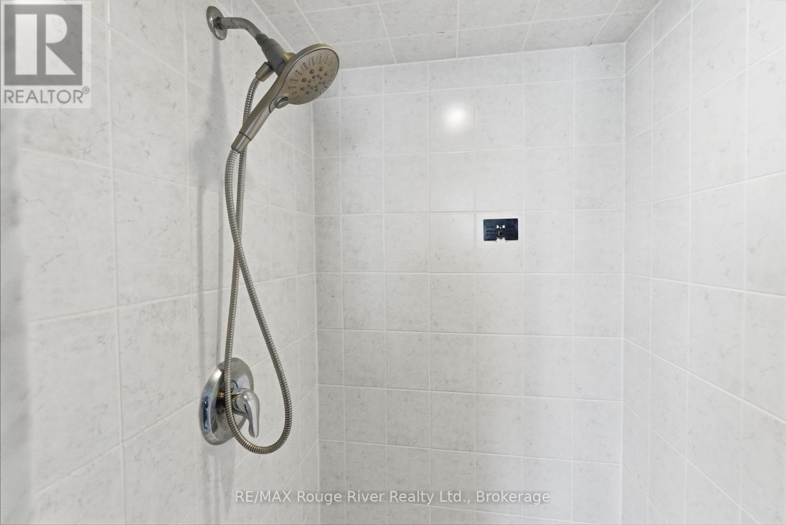 138 Kersey Crescent, Clarington, Ontario  L1J 4Z2 - Photo 26 - E13216004