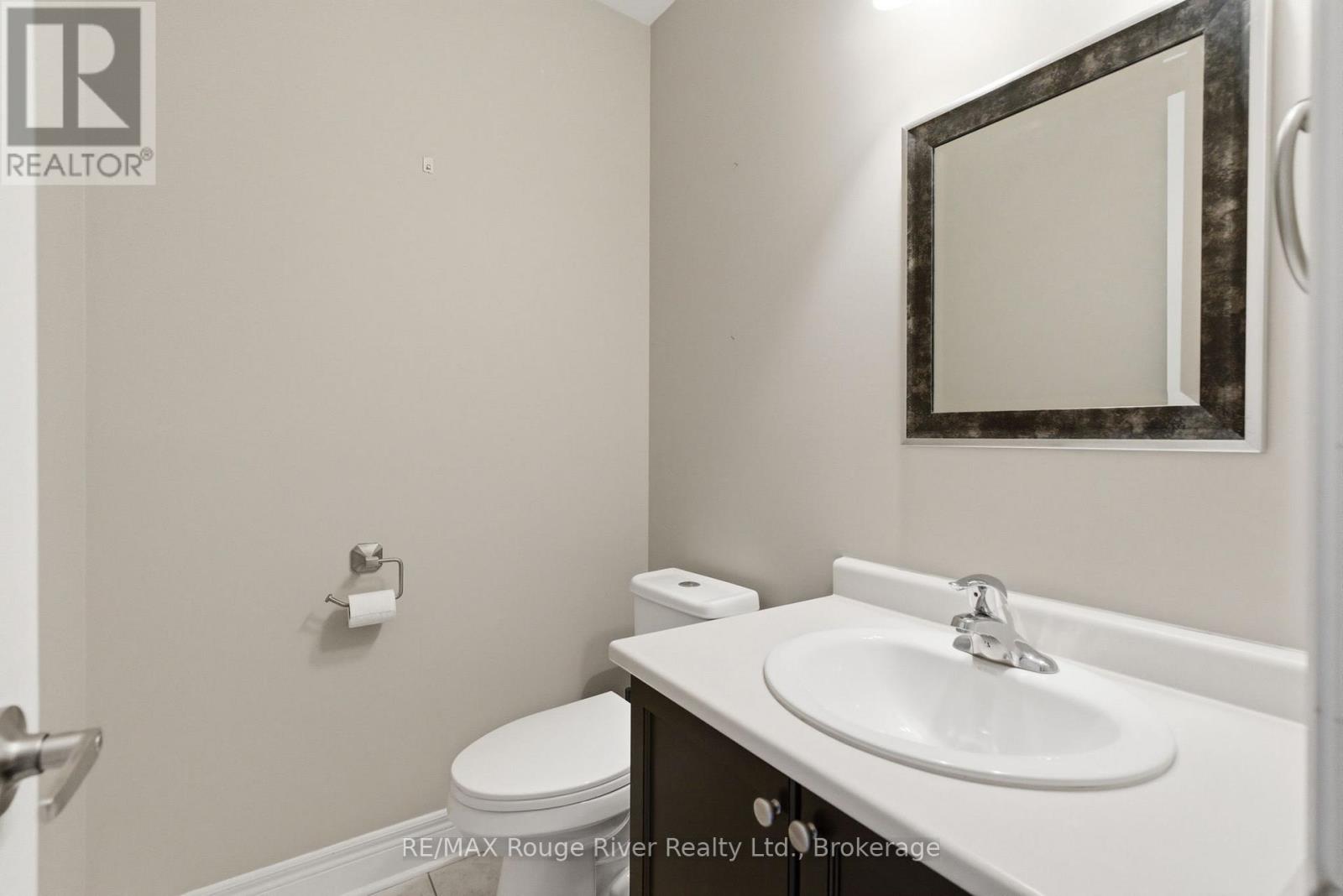 138 Kersey Crescent, Clarington, Ontario  L1J 4Z2 - Photo 7 - E13216004