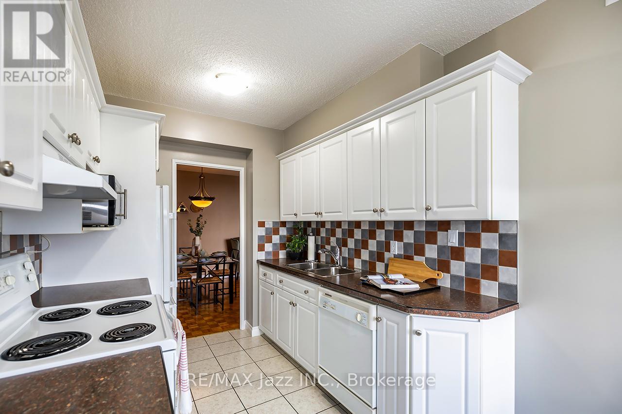 Ph 4 - 92 Church Street S, Ajax, Ontario L1S 6B4 - Photo 13 - E13216038