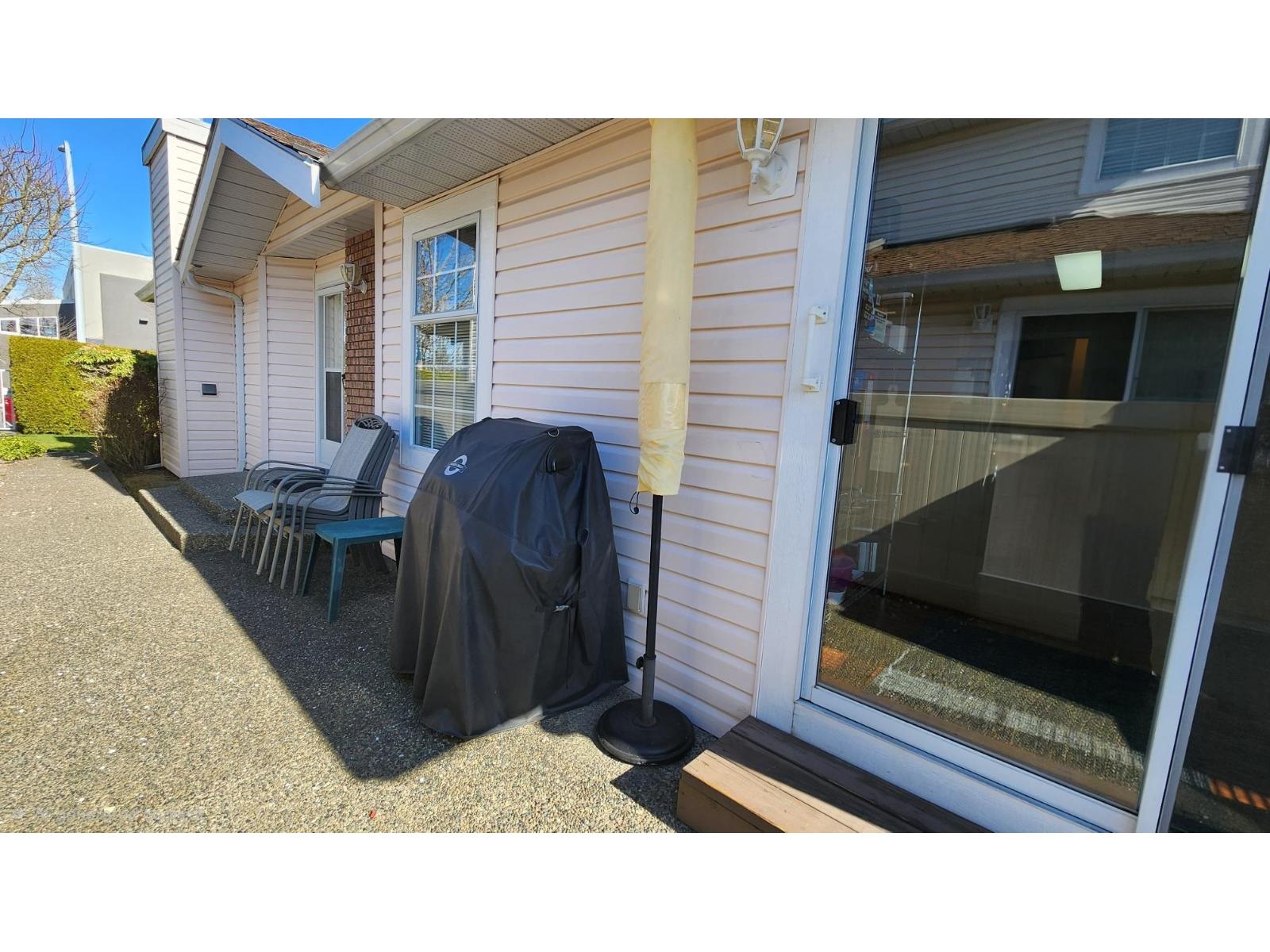30 9168 Fleetwood Way, Surrey, British Columbia  V3R 0P1 - Photo 35 - R3096290