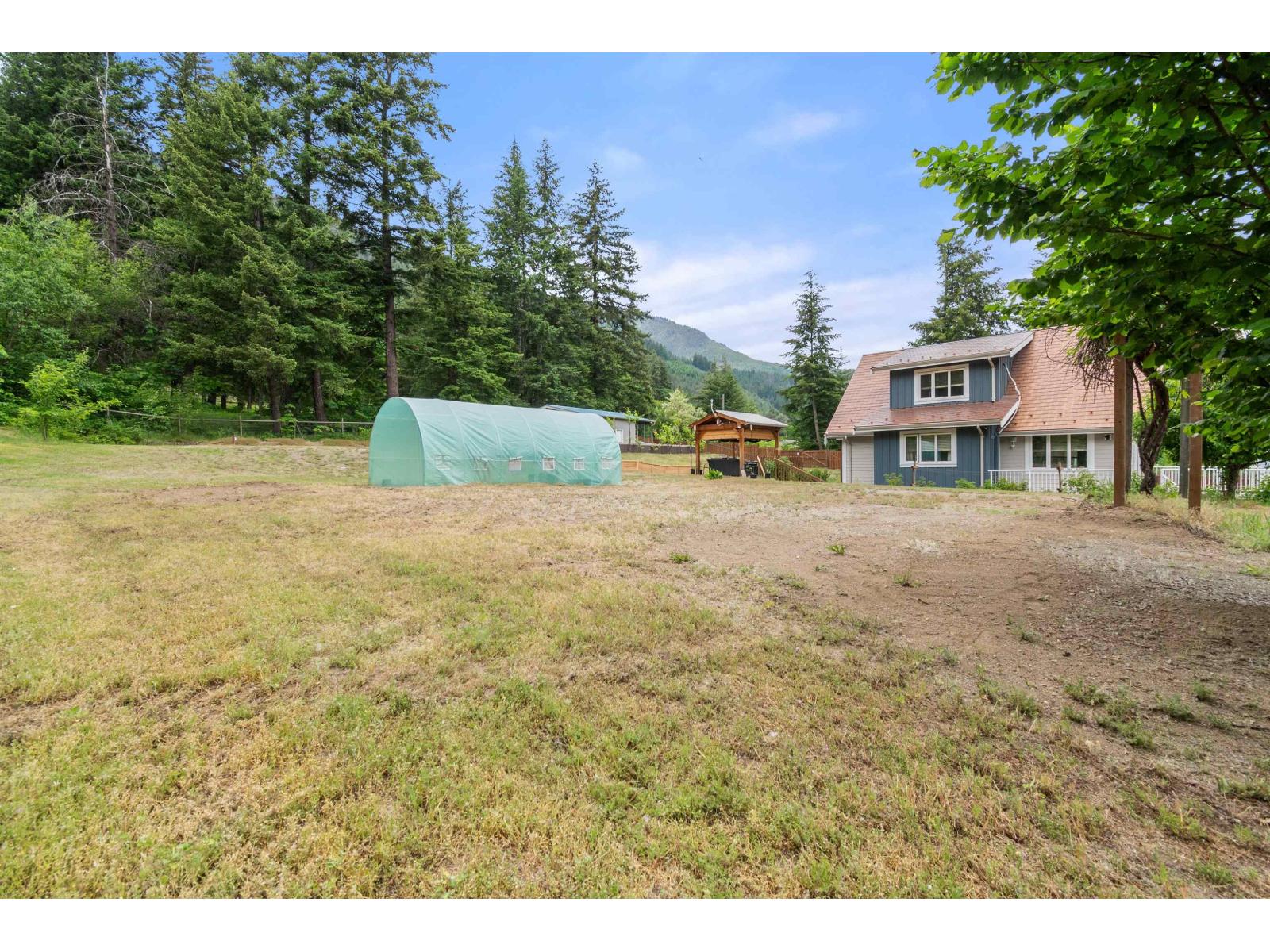 64922 North Bend Post Office Road, Fraser Canyon, Boston Bar, British Columbia  V0K 1C1 - Photo 29 - R3128358