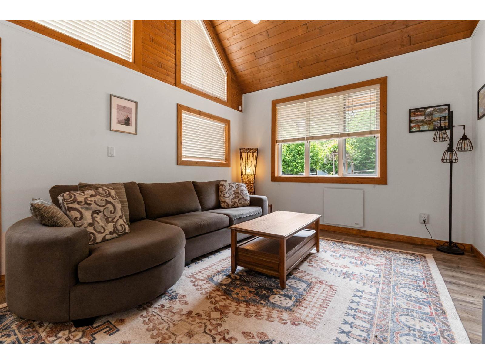 64922 North Bend Post Office Road, Fraser Canyon, Boston Bar, British Columbia  V0K 1C1 - Photo 11 - R3128358