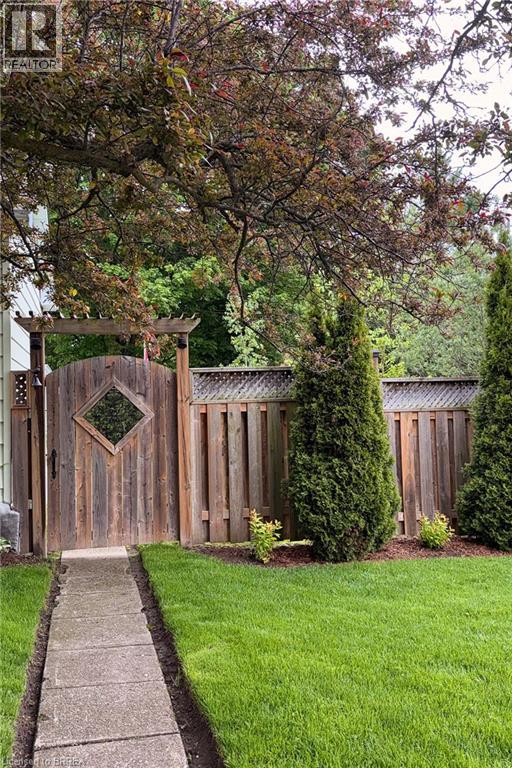 12 Spencer Street, Paris, Ontario  N3L 1W4 - Photo 19 - 40833621