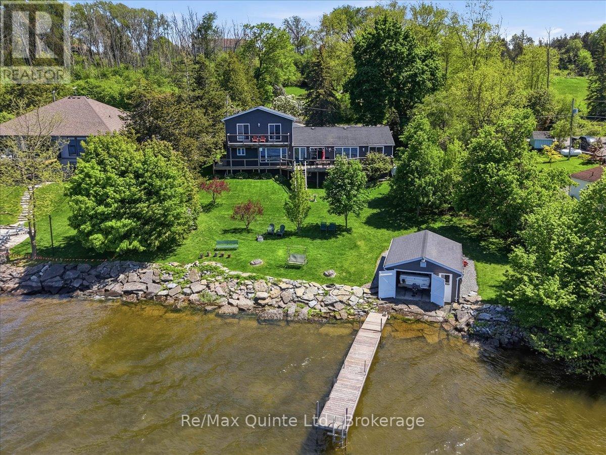 92 BISHOP LANE, Prince Edward County, Ontario