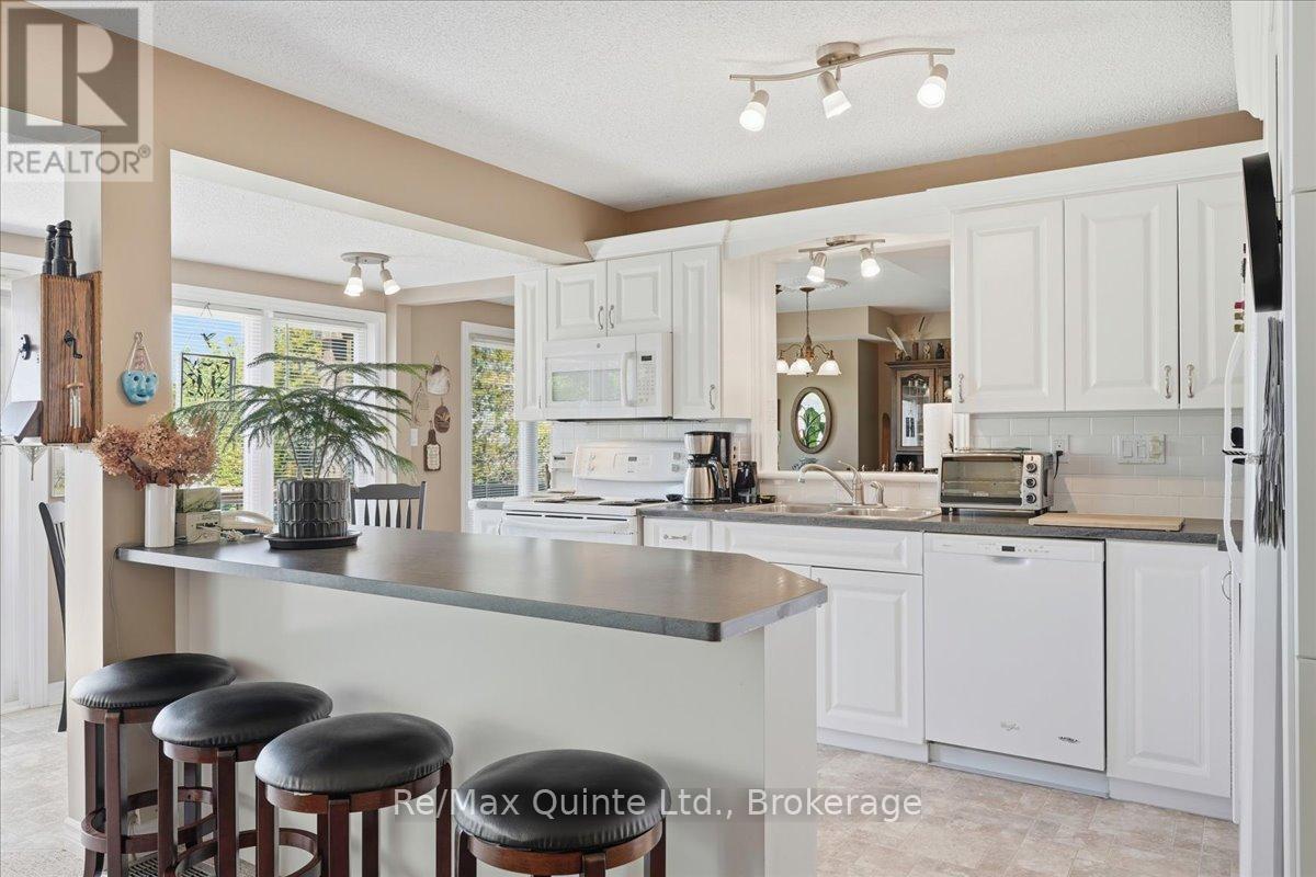 92 Bishop Lane, Prince Edward County, Ontario  K0K 1A0 - Photo 10 - X13216020