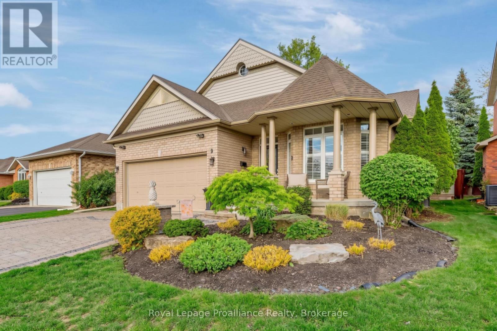 9 Spruce Gardens, Belleville, Ontario  K8N 5W3 - Photo 1 - X13216162