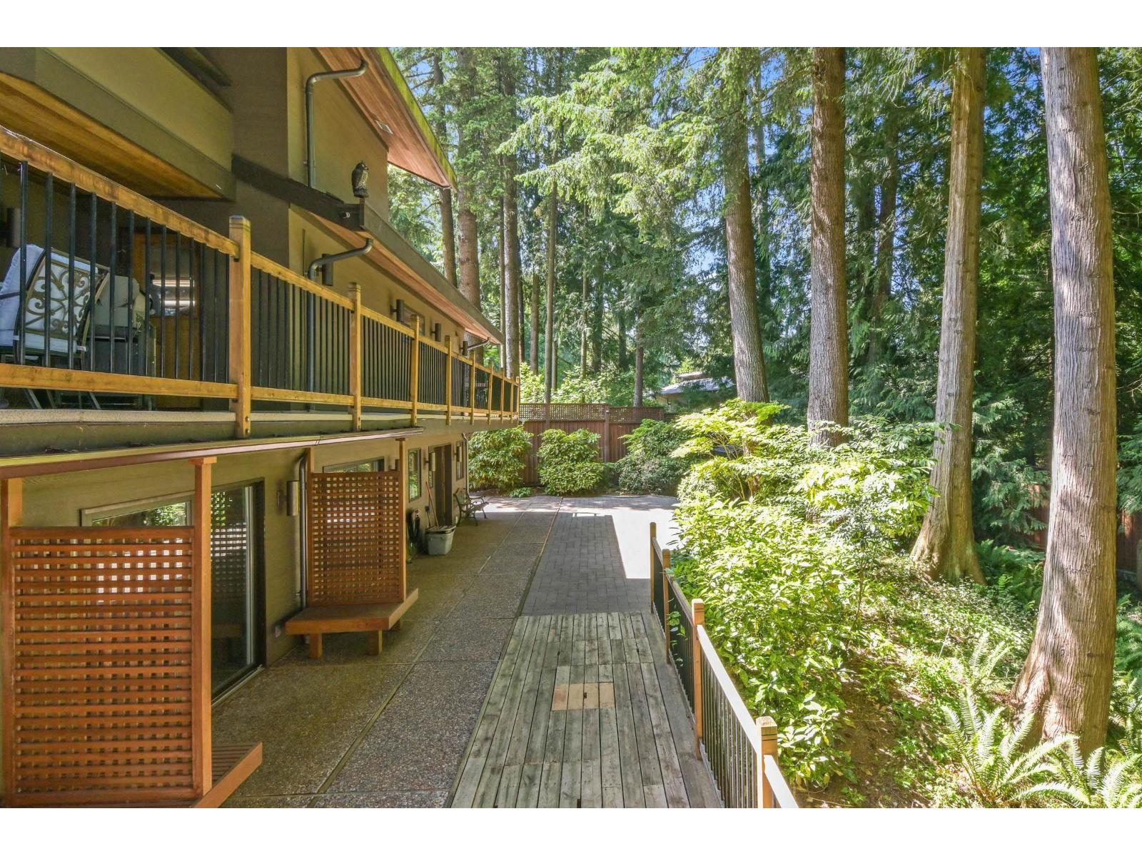 23951 58a Place, Langley, British Columbia  V2Z 1A5 - Photo 33 - R3129282
