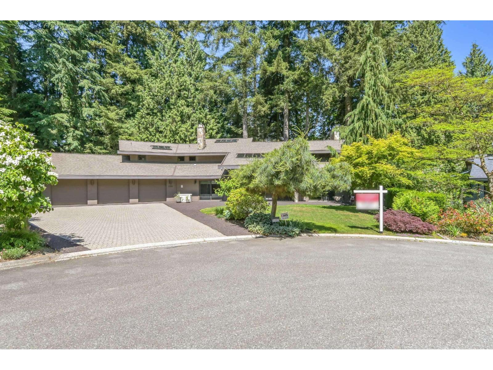 23951 58a Place, Langley, British Columbia  V2Z 1A5 - Photo 1 - R3129282