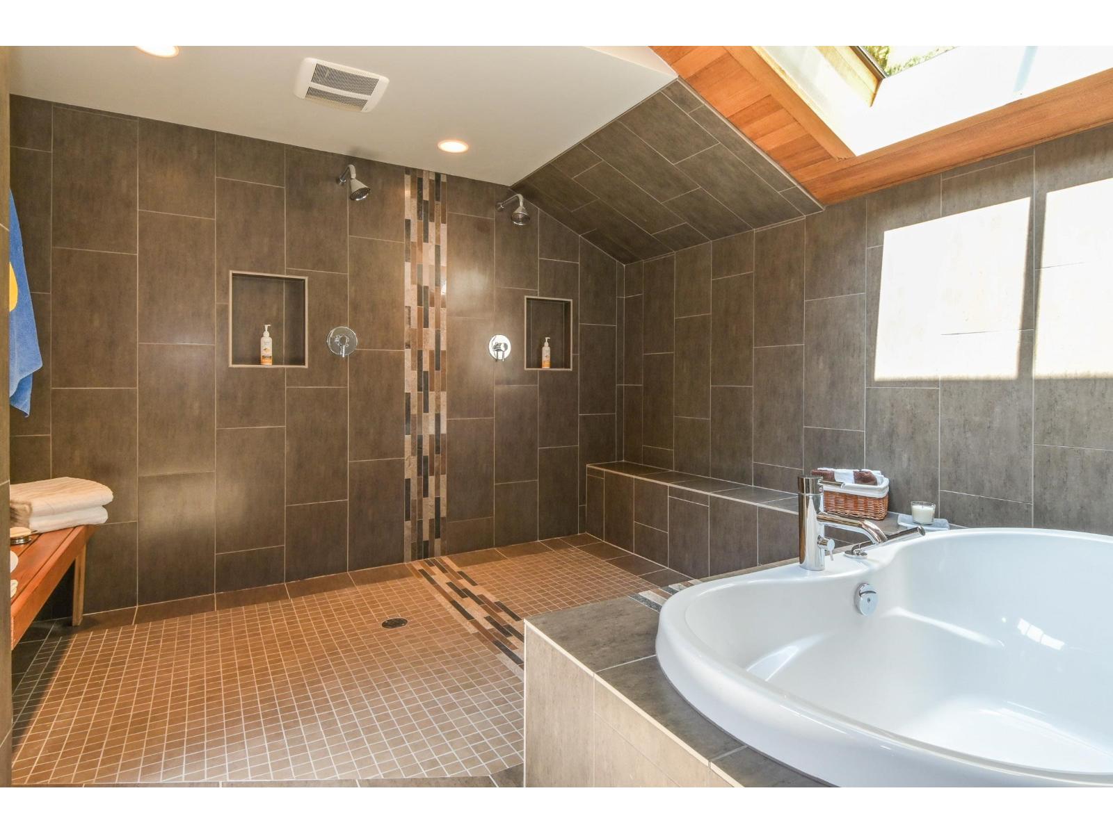 23951 58a Place, Langley, British Columbia  V2Z 1A5 - Photo 18 - R3129282