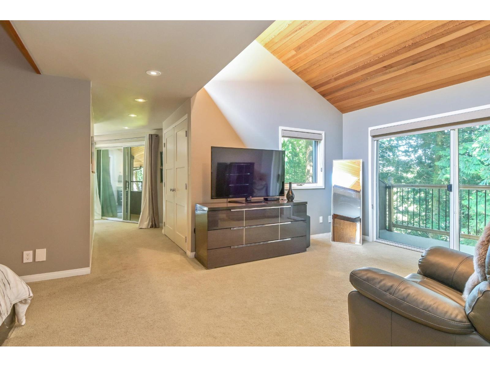 23951 58a Place, Langley, British Columbia  V2Z 1A5 - Photo 15 - R3129282