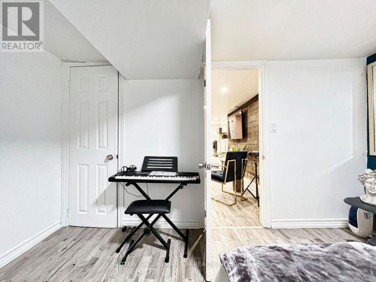 268 Ashdale Avenue, Toronto, Ontario  M4L 2Y9 - Photo 36 - E13212614