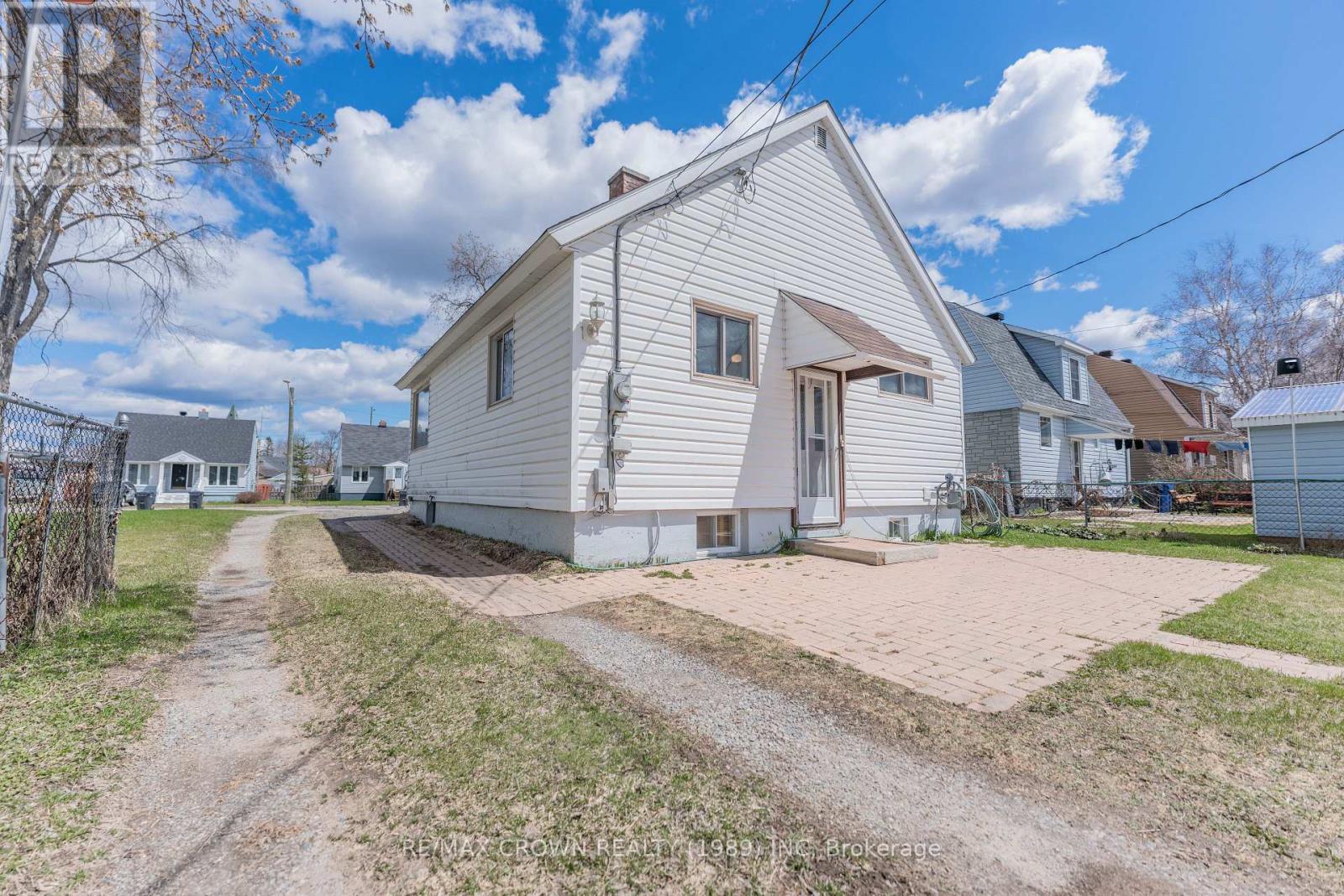 35 Bowman Avenue, Kapuskasing, Ontario  P5N 1M9 - Photo 6 - T13216008