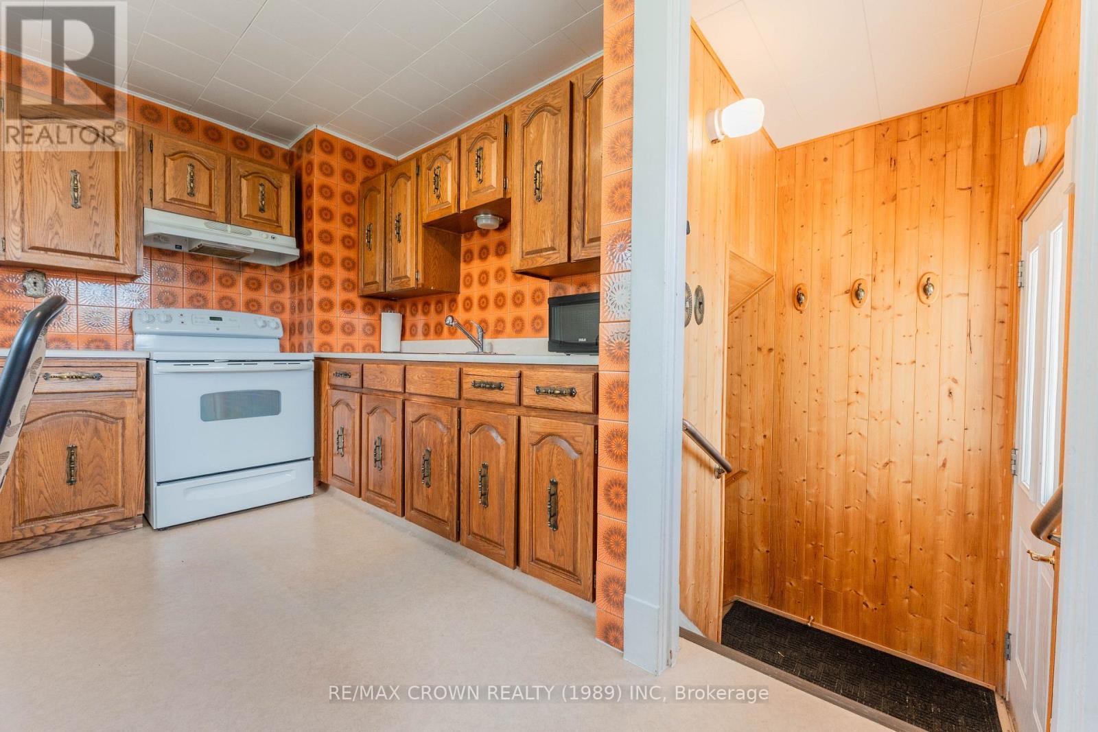 35 Bowman Avenue, Kapuskasing, Ontario  P5N 1M9 - Photo 9 - T13216008
