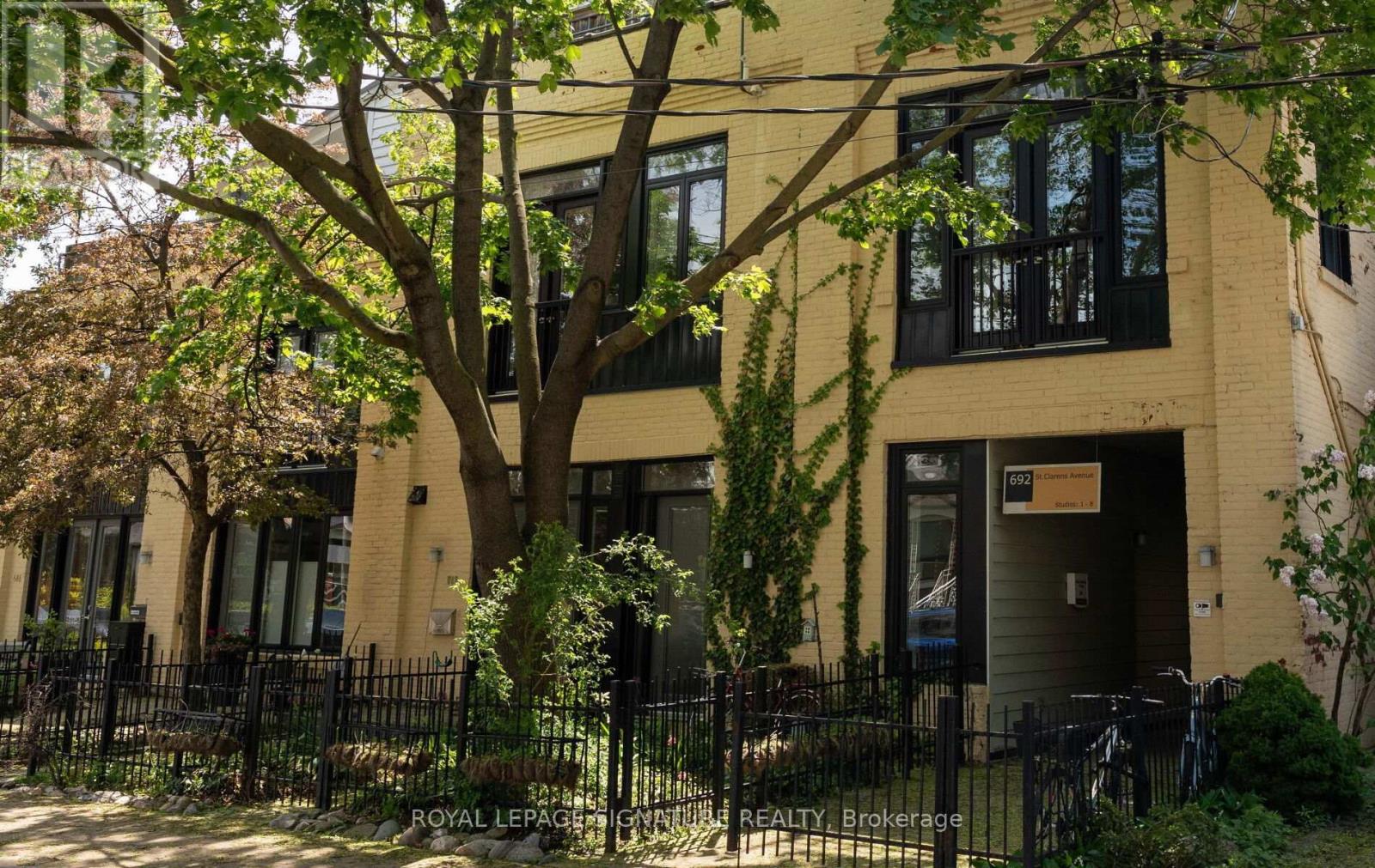 7 - 692 St. Clarens Avenue, Toronto, Ontario  M6H 3X1 - Photo 39 - W13192980
