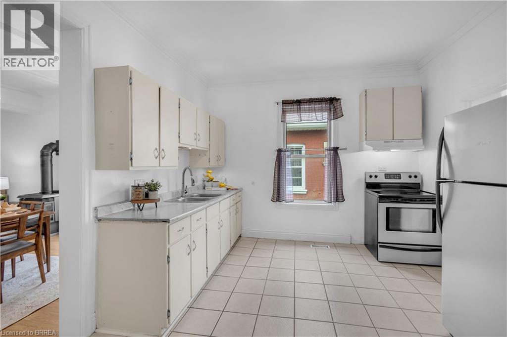 16 Ruth Street, Brantford, Ontario  N3S 1L6 - Photo 15 - 40834732