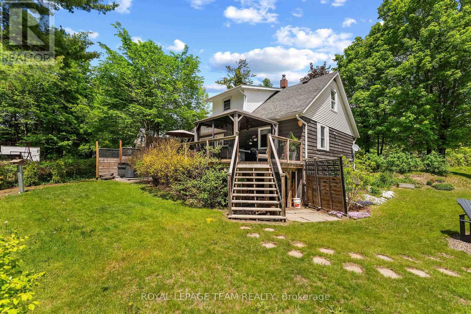 130 Hayes Street, Mcnab/braeside, Ontario  K7S 2A1 - Photo 37 - X13215988