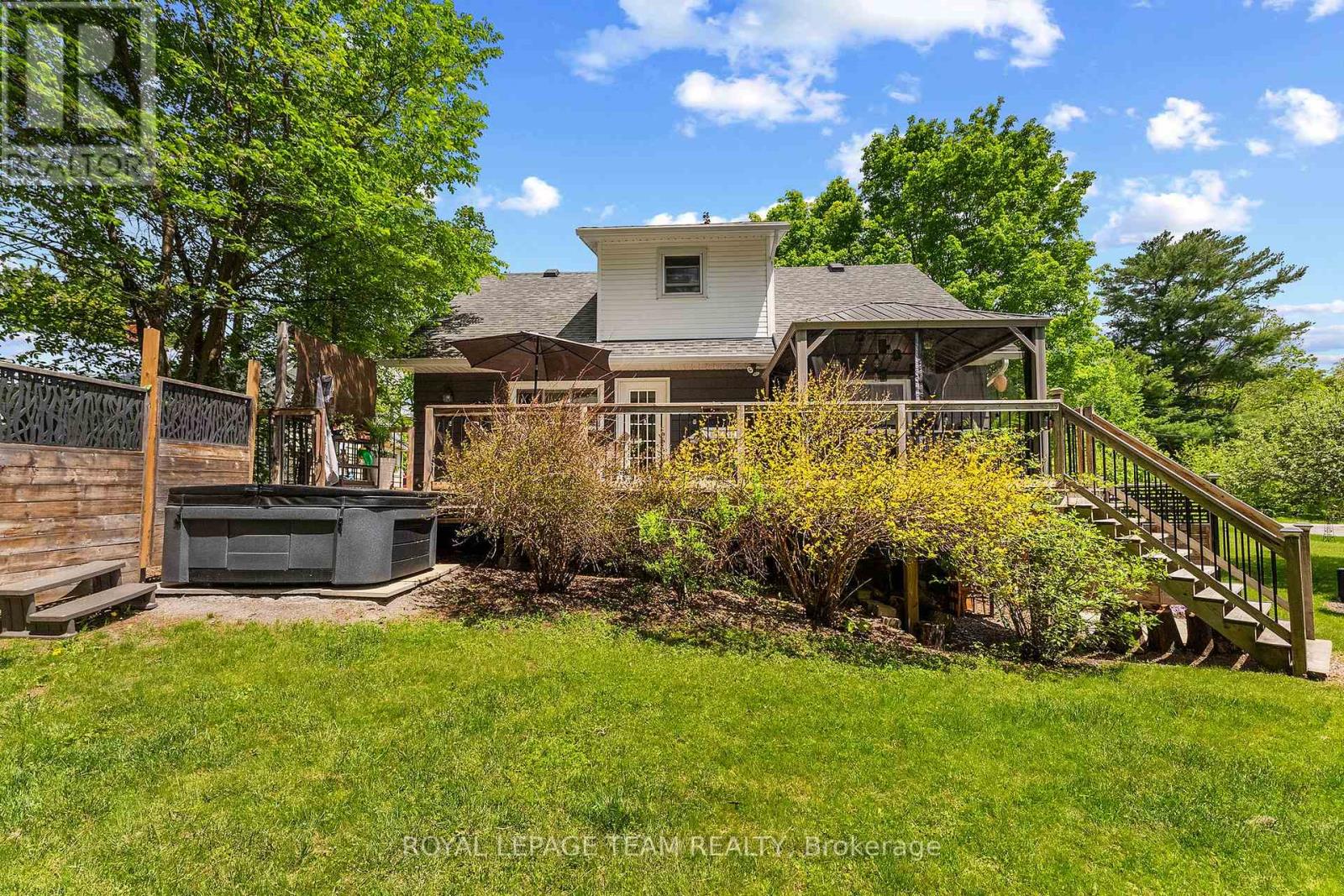 130 Hayes Street, Mcnab/braeside, Ontario  K7S 2A1 - Photo 38 - X13215988