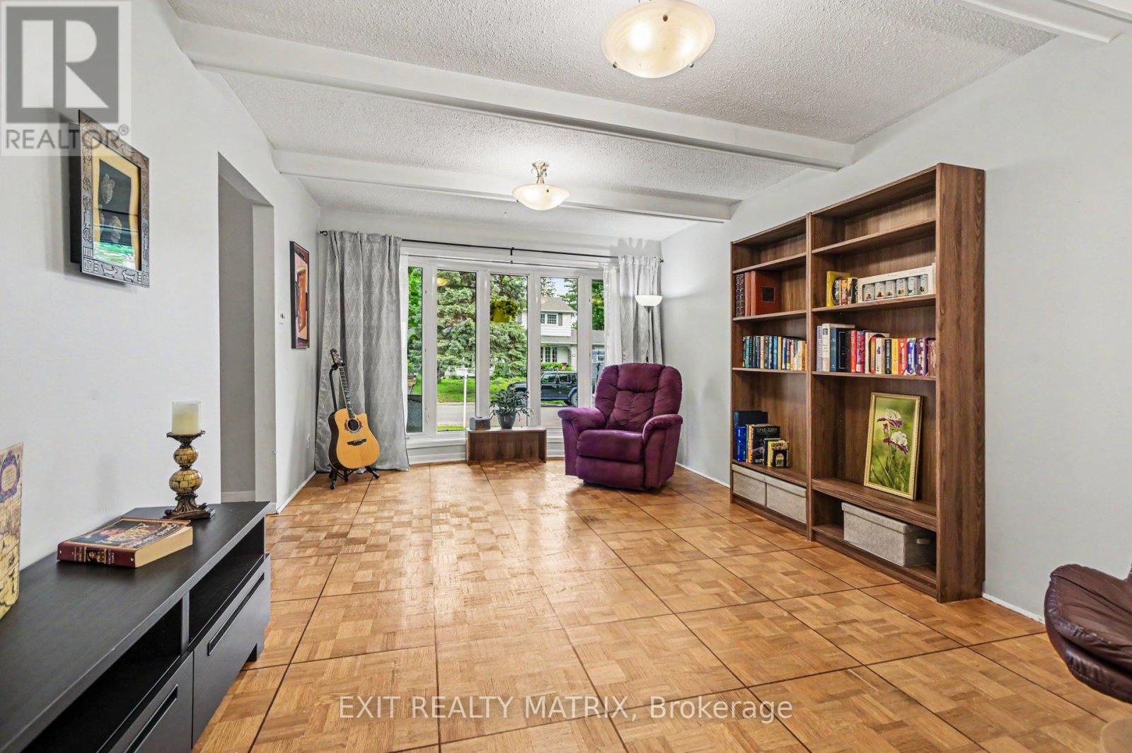 18 Highpark Crescent, Ottawa, Ontario  K1B 3G8 - Photo 16 - X13216016