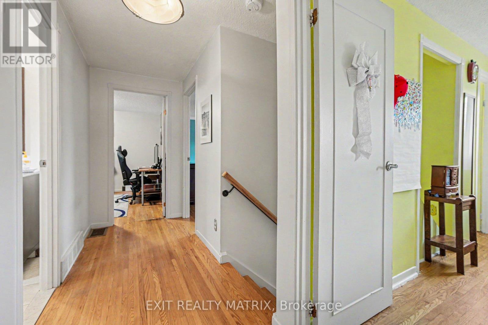 18 Highpark Crescent, Ottawa, Ontario  K1B 3G8 - Photo 18 - X13216016