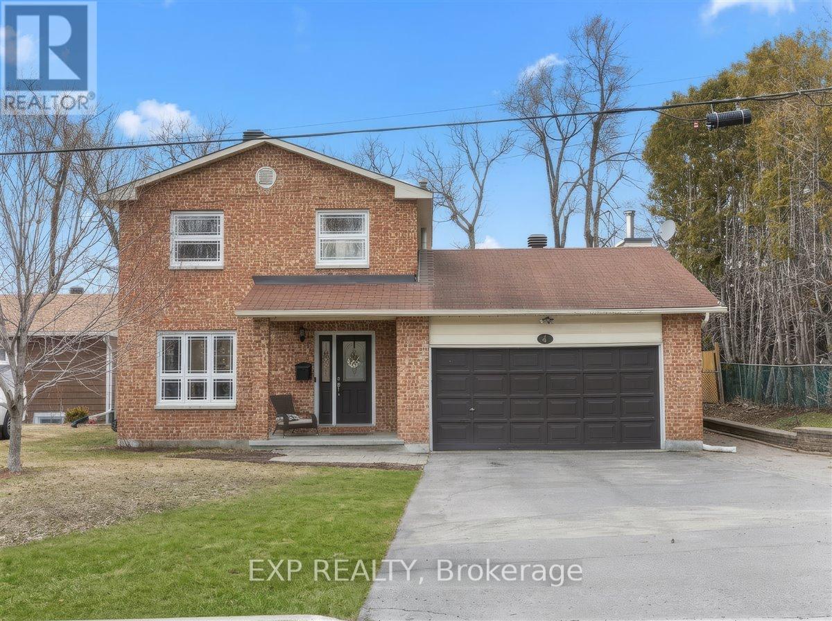 4 BOBCAT WAY, Ottawa, Ontario
