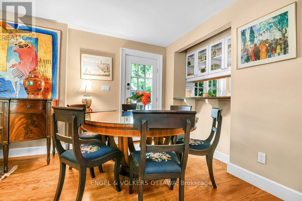 202 Cloverdale Road, Ottawa, Ontario  K1M 0X2 - Photo 41 - X13216082