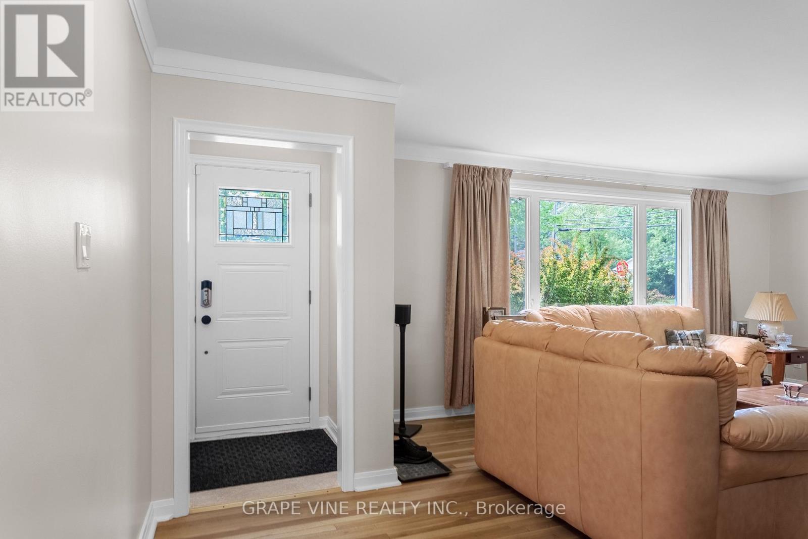 2201 Braeside Avenue, Ottawa, Ontario  K1H 7J6 - Photo 10 - X13216086