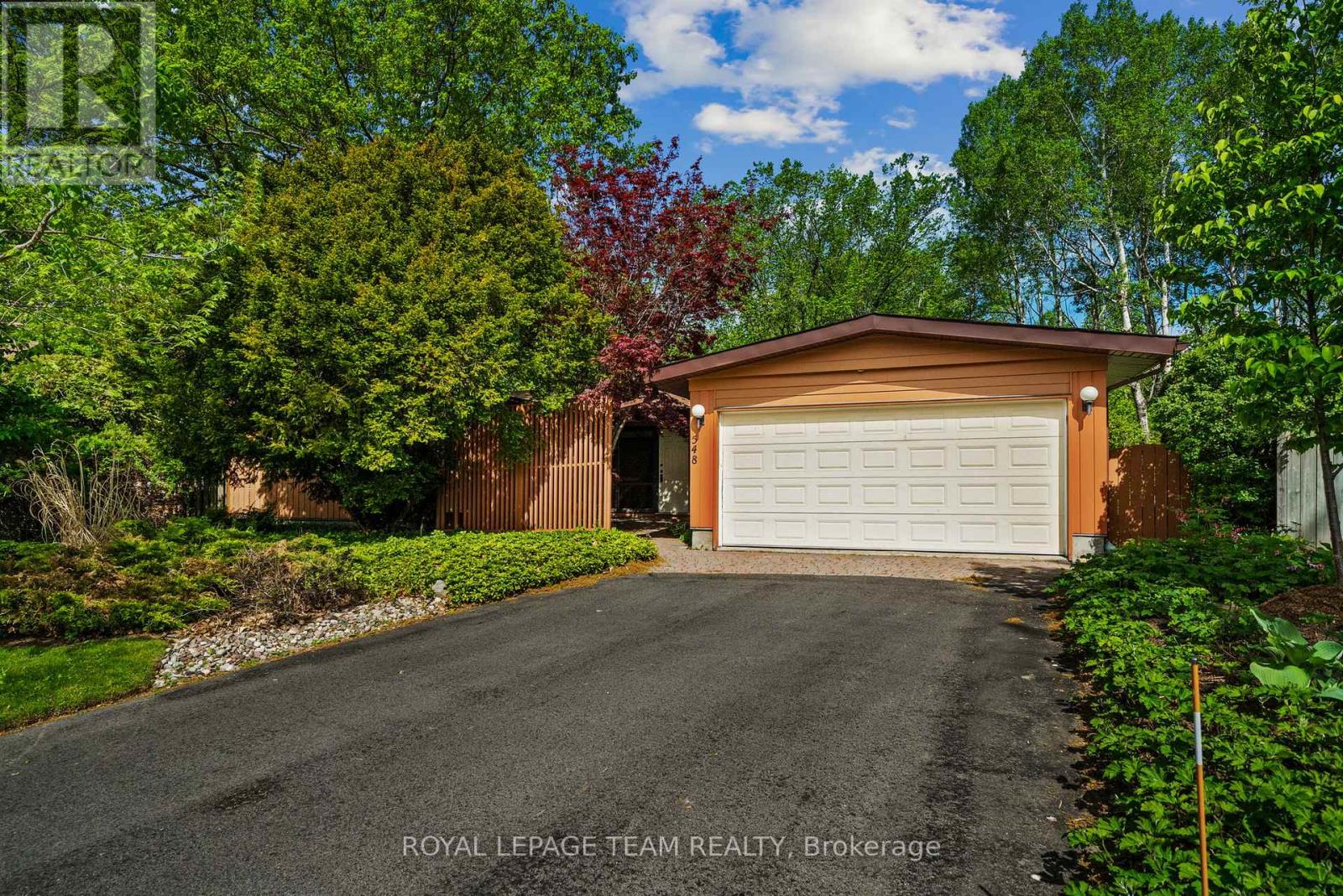 548 Rivershore Crescent, Ottawa, Ontario  K1J 7Y7 - Photo 2 - X13216140