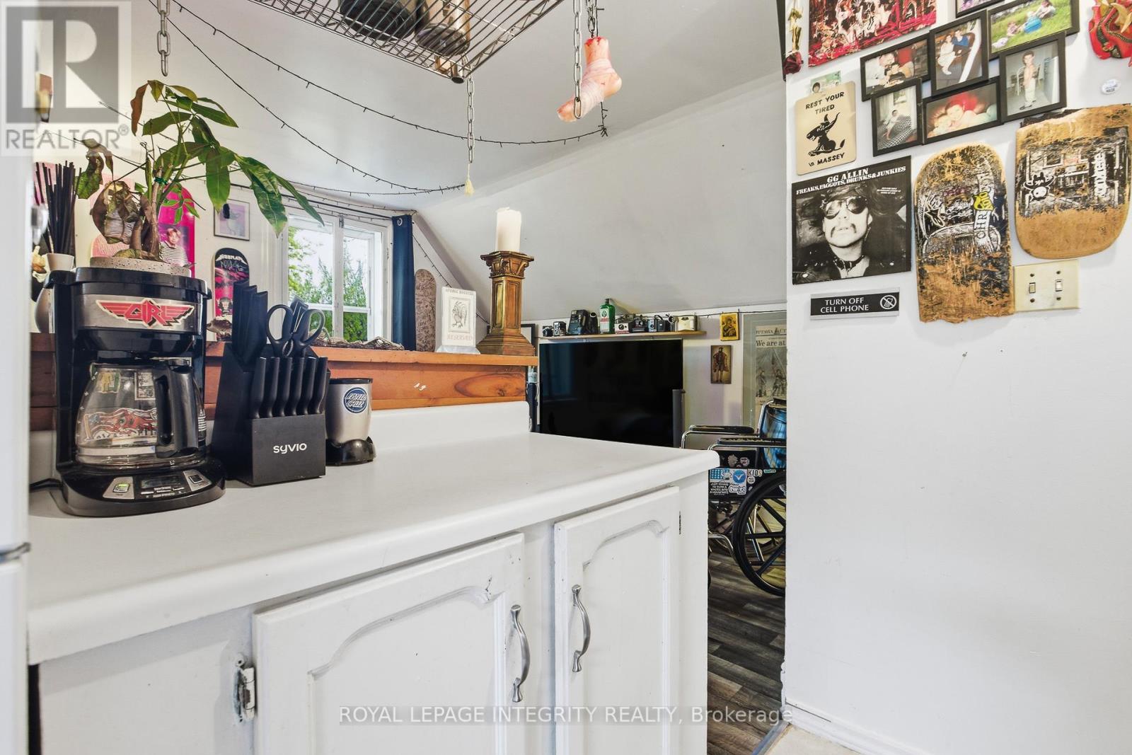 634 Gladstone Avenue, Ottawa, Ontario K1R 5P4 - Photo 25 - X13216242