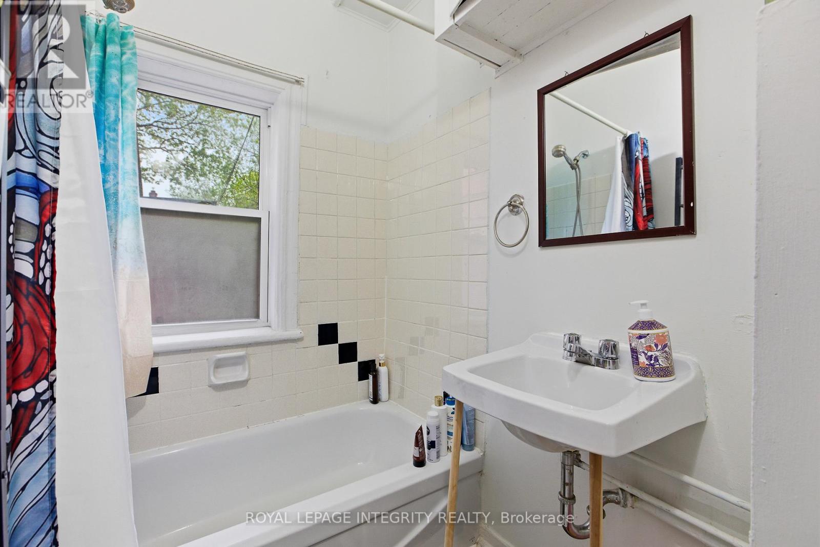 634 Gladstone Avenue, Ottawa, Ontario K1R 5P4 - Photo 9 - X13216242