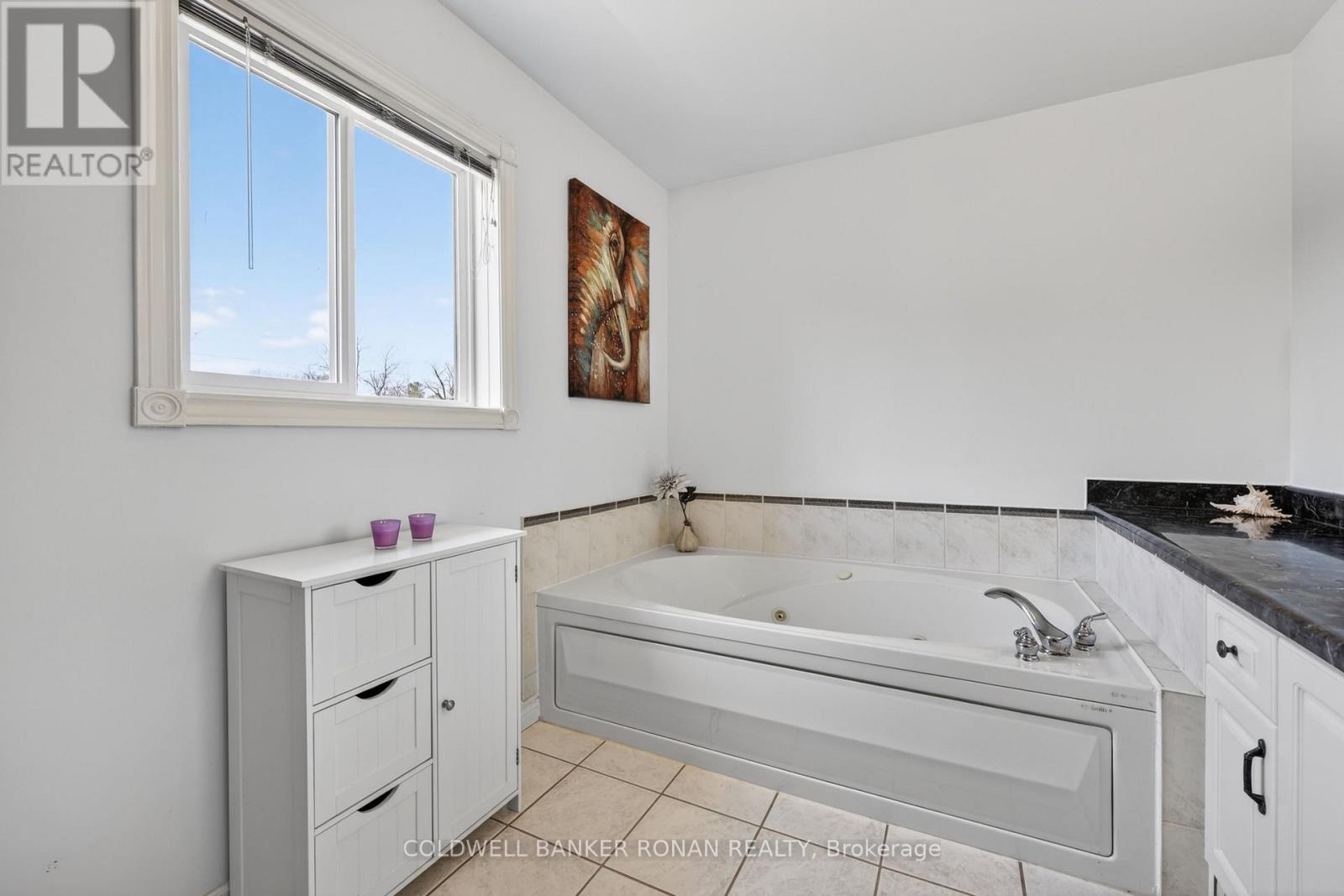 31 Marie Street, Georgina, Ontario  L0E 1L0 - Photo 21 - N13059462