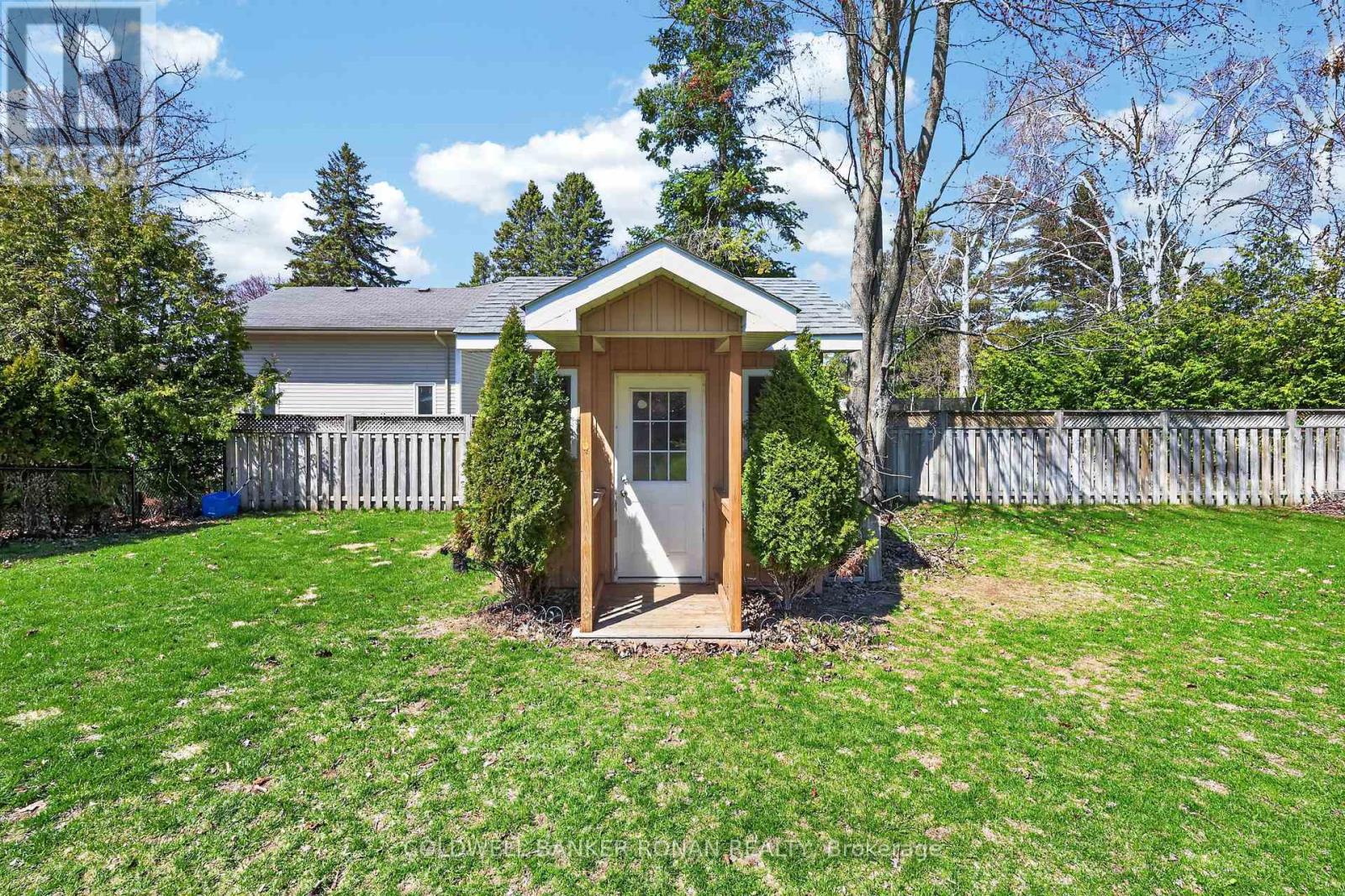31 Marie Street, Georgina, Ontario  L0E 1L0 - Photo 36 - N13059462